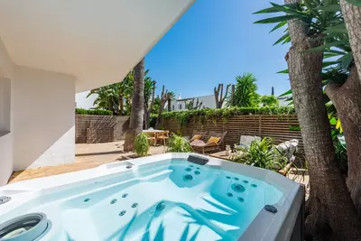 Ground Floor Apartment in Nueva Andalucía