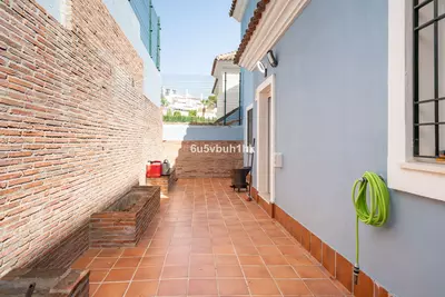 Townhouse in Nueva Andalucía