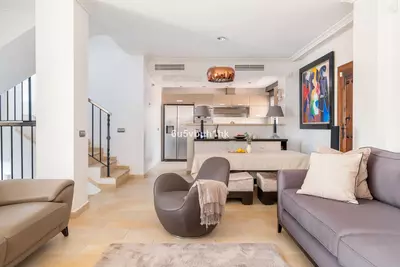 Townhouse in Nueva Andalucía