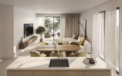 Middle Floor Apartment in Estepona