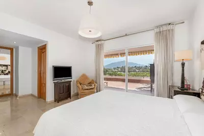 Penthouse Duplex in Guadalmina Alta