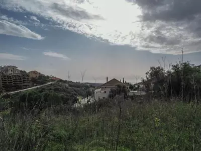 Residential Plot in Elviria