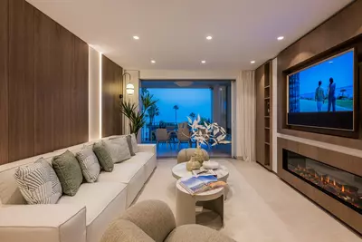 Middle Floor Apartment in Estepona