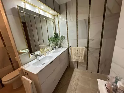 Middle Floor Apartment in Estepona