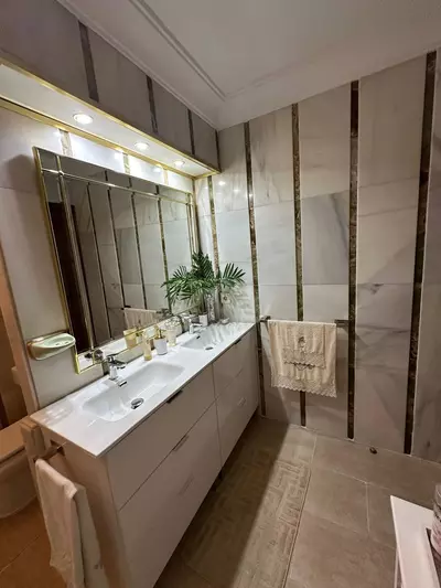 Middle Floor Apartment in Estepona