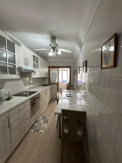 Middle Floor Apartment in Estepona