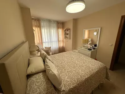 Middle Floor Apartment in Estepona