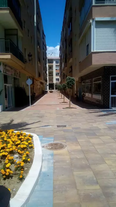 Middle Floor Apartment in Estepona