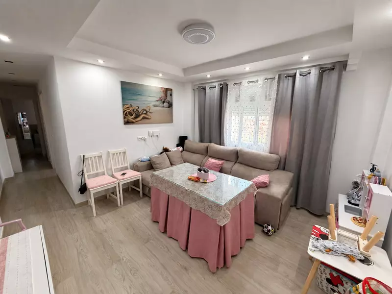 Middle Floor Apartment in Marbella