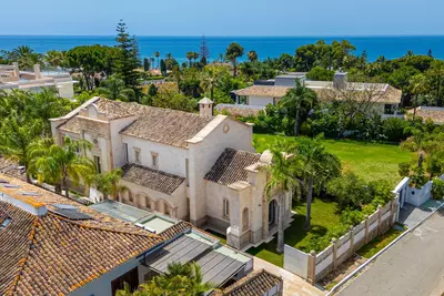 Detached Villa in Marbella