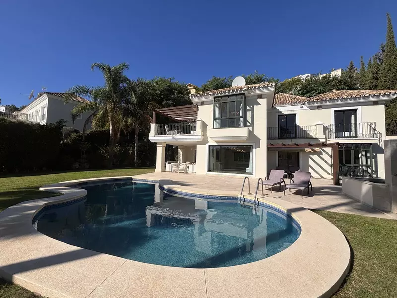 Detached Villa in Benahavís