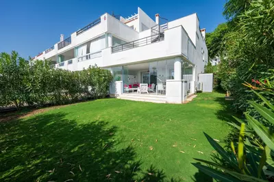 Ground Floor Apartment in Casares Playa