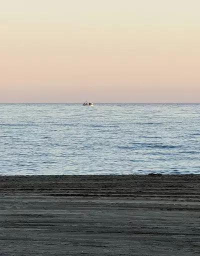 Middle Floor Apartment in Estepona