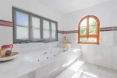 Detached Villa in Elviria