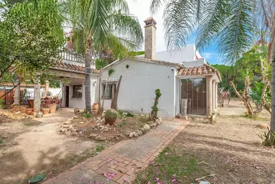 Detached Villa in Elviria