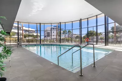 Middle Floor Apartment in Estepona