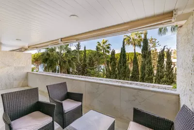 Middle Floor Apartment in Marbella
