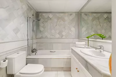 Middle Floor Apartment in Marbella