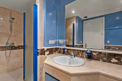 Middle Floor Apartment in Elviria