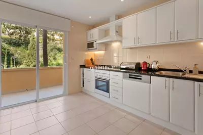 Middle Floor Apartment in Elviria