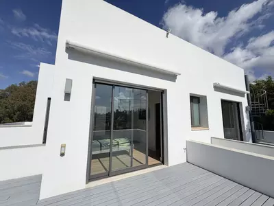 Detached Villa in Nueva Andalucía