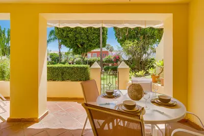 Ground Floor Apartment in Guadalmina Alta
