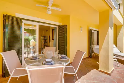 Ground Floor Apartment in Guadalmina Alta