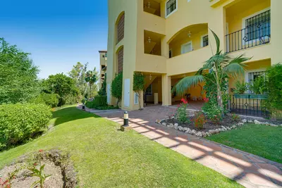 Ground Floor Apartment in Guadalmina Alta