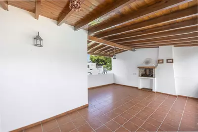Semi-Detached House in Nueva Andalucía