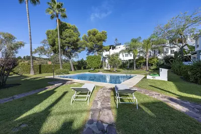 Semi-Detached House in Nueva Andalucía