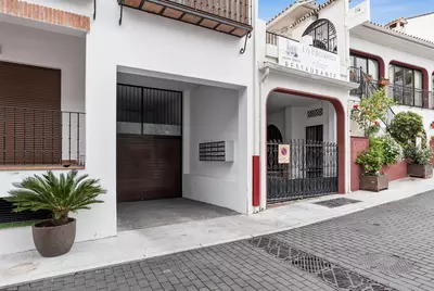 Ground Floor Apartment in Benahavís