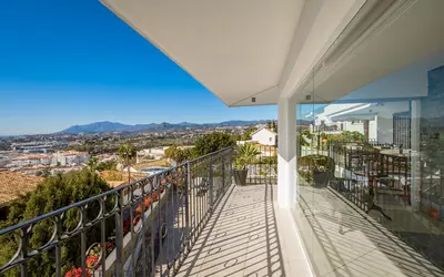Detached Villa in Nueva Andalucía