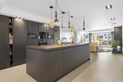 Middle Floor Apartment in Puerto Banús
