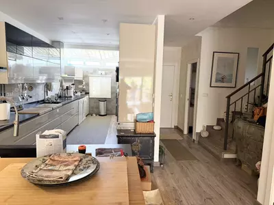 Detached Villa in Selwo
