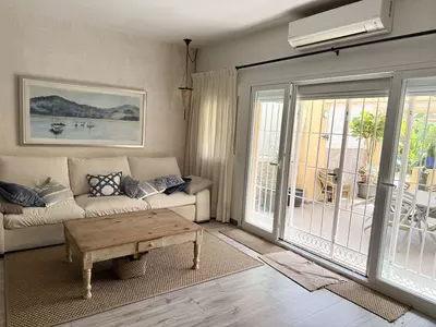 Detached Villa in Selwo