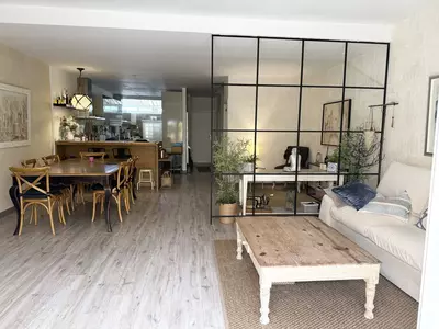 Detached Villa in Selwo
