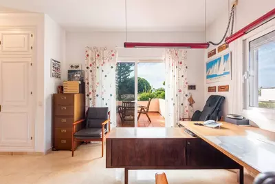 Detached Villa in El Paraiso