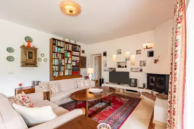 Detached Villa in El Paraiso