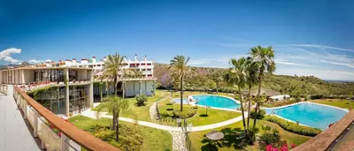 Middle Floor Apartment in Benahavís