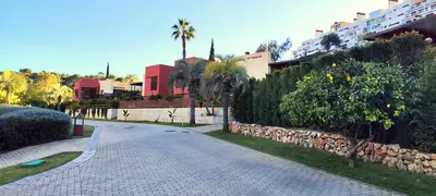Middle Floor Apartment in Benahavís