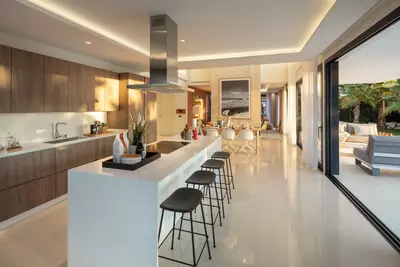 Detached Villa in Nueva Andalucía