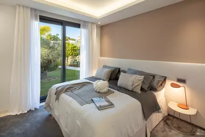 Detached Villa in Nueva Andalucía