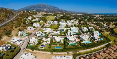 Detached Villa in Nueva Andalucía