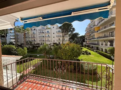Middle Floor Apartment in Nueva Andalucía
