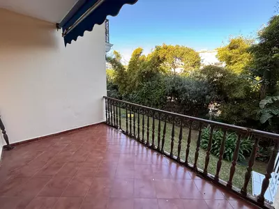 Middle Floor Apartment in Nueva Andalucía