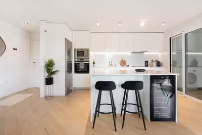 Middle Floor Apartment in Nueva Andalucía