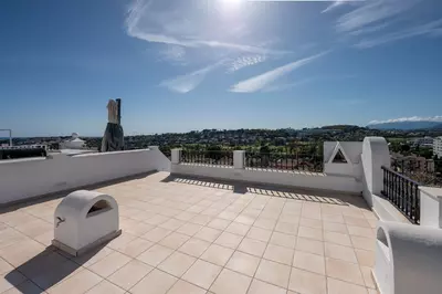 Townhouse in Nueva Andalucía