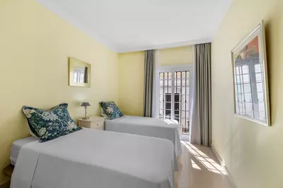 Townhouse in Nueva Andalucía