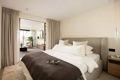 Middle Floor Apartment in Nueva Andalucía