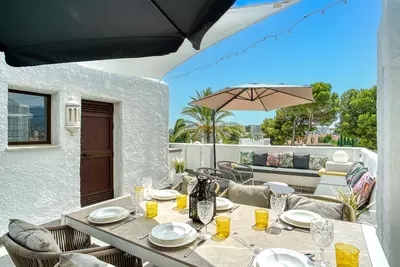 Townhouse in Nueva Andalucía